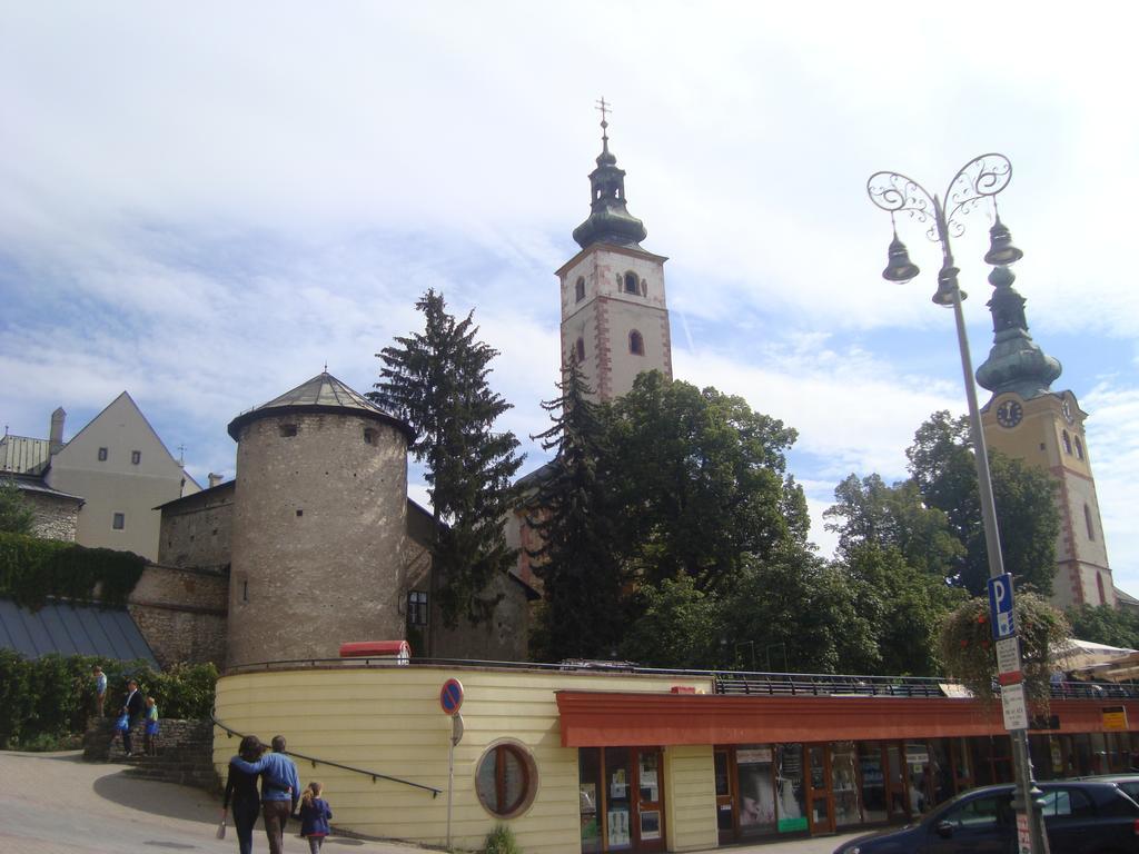 Penzion Majak Banska Bystrica Exterior photo